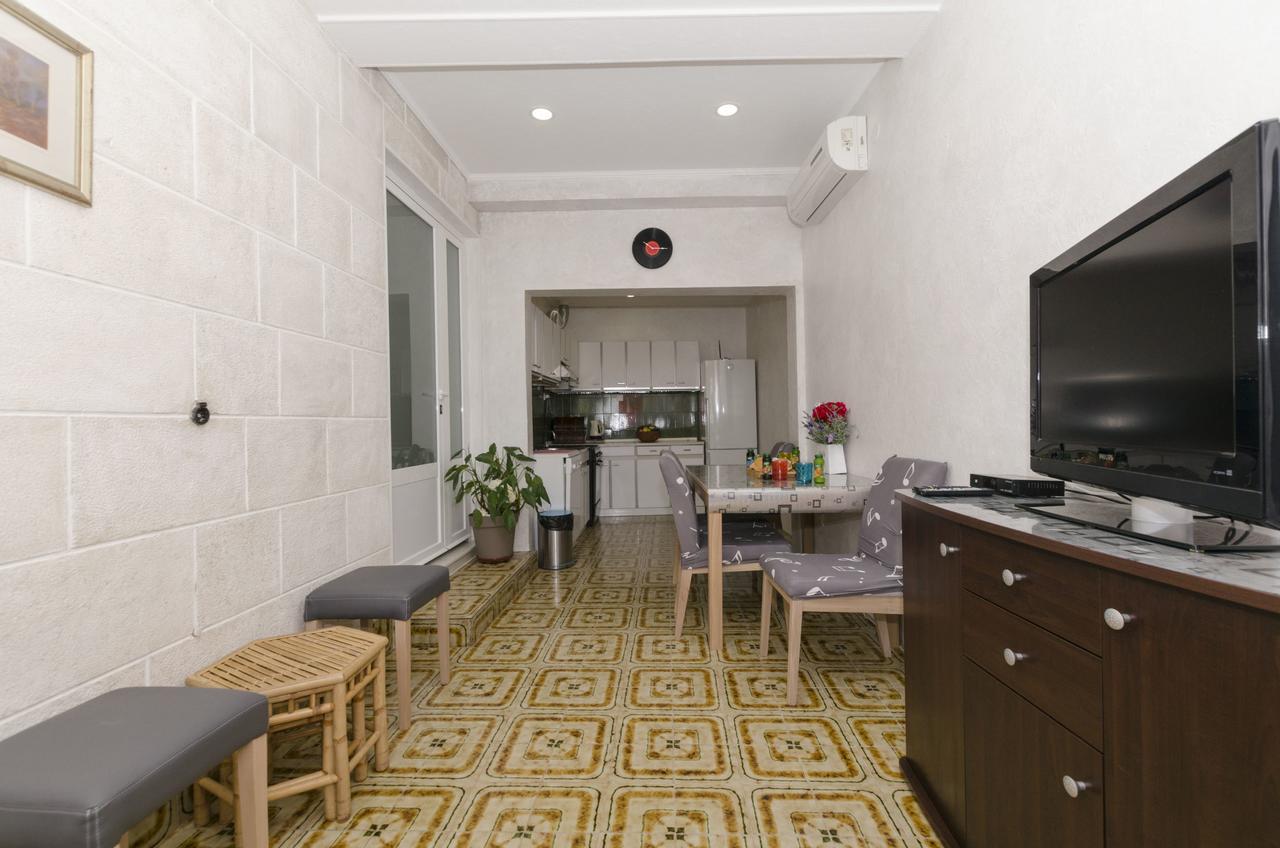 Apartments Tanja Baška Voda Δωμάτιο φωτογραφία